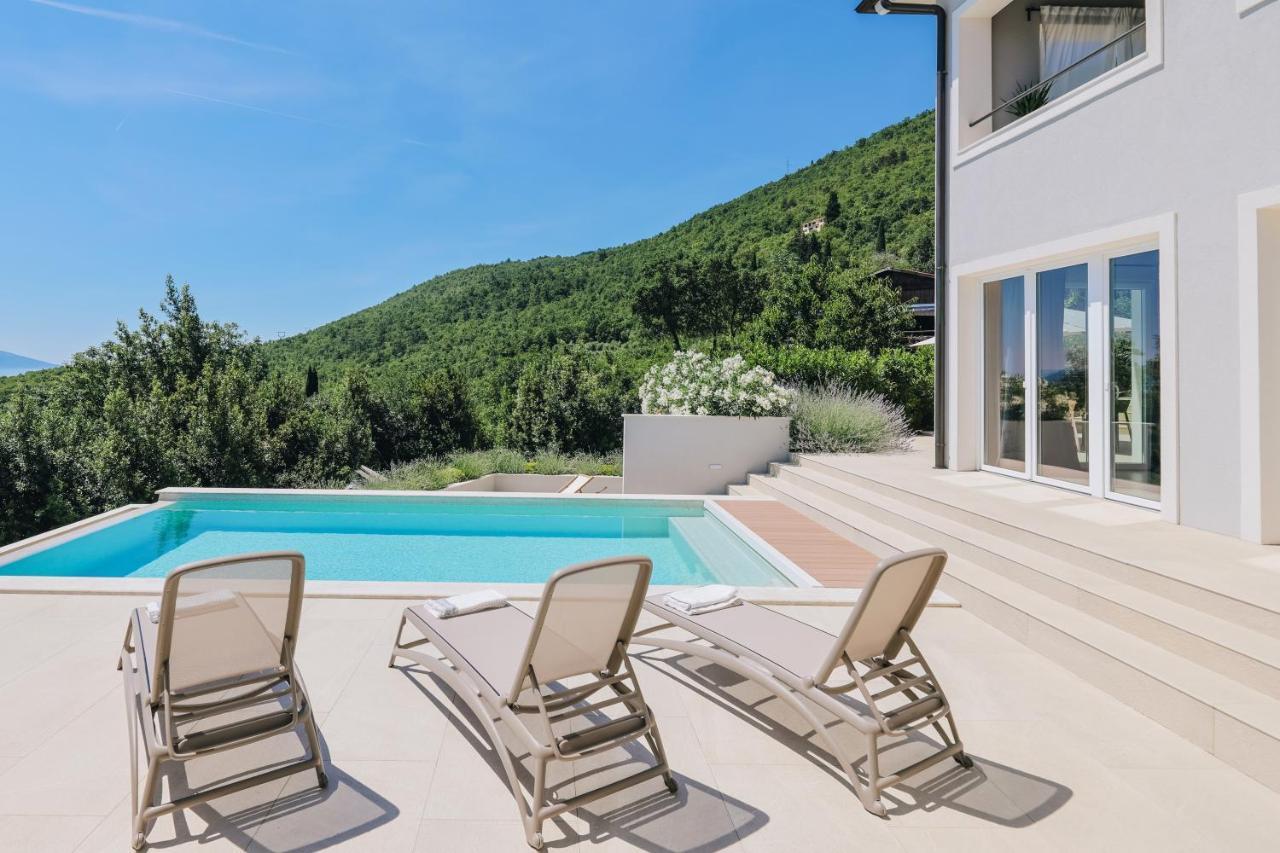 Villa Kaliterra - Your Home In Croatia! Медвежа Экстерьер фото