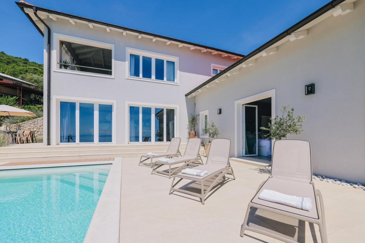 Villa Kaliterra - Your Home In Croatia! Медвежа Экстерьер фото